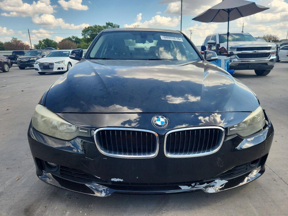 68093216 :رقم المزاد ، WBA3A5C50DF601634 vin ، 2013 Bmw 328 مزاد بيع