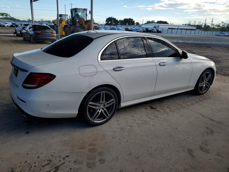 2017 Mercedes-benz E მანქანა იყიდება აუქციონზე, vin: WDDZF4JB6HA173563, აუქციონის ნომერი: 69498706