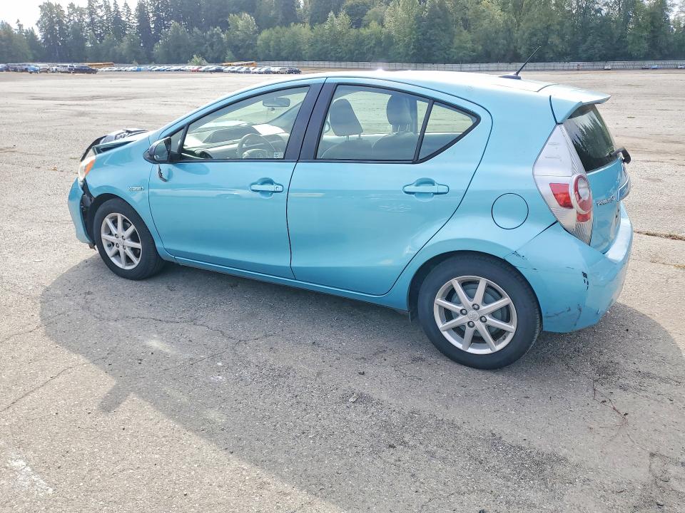 Продажа на аукционе авто 2012 Toyota Prius C, vin: JTDKDTB34C1014357, номер лота: 68695516