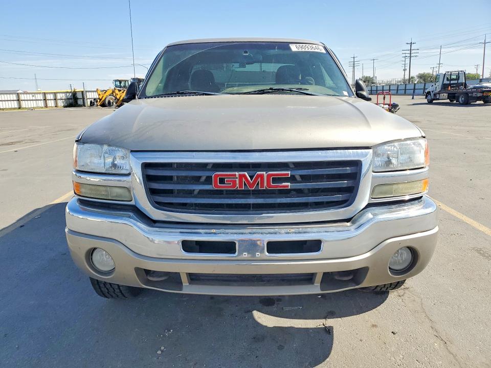 69093646 :رقم المزاد ، 1GTEK19T43E265157 vin ، 2003 Gmc New Sierra مزاد بيع