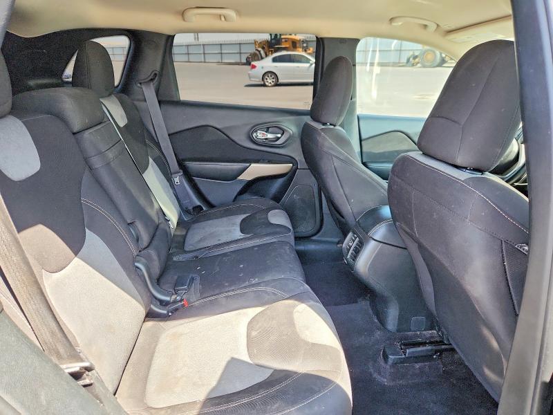 Aukcja sprzedaży 2018 Jeep Cherokee, vin: 1C4PJLCB0JD556474, numer aukcji: 67357296