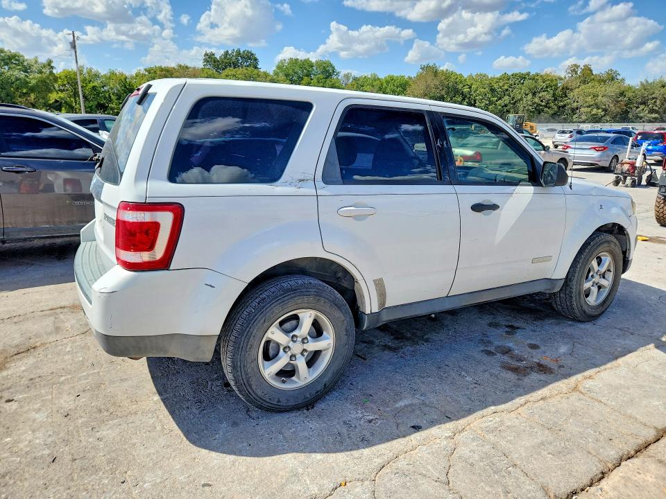 2008 Mazda Tribute მანქანა იყიდება აუქციონზე, vin: 4F2CZ02ZX8KM08293, აუქციონის ნომერი: 67697376