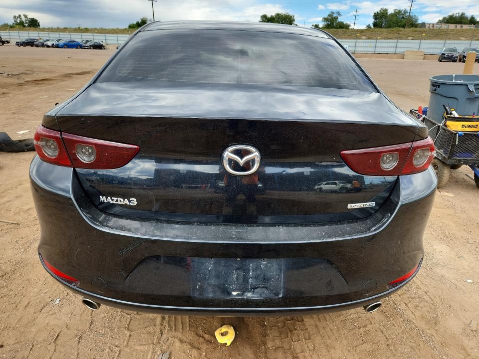 Aukcja sprzedaży 2021 Mazda 3, vin: JM1BPABL4M1337157, numer aukcji: 68872086