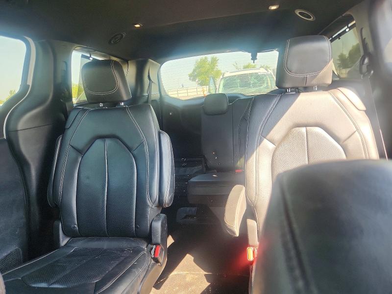 66824596 :رقم المزاد ، 2C4RC1EG0KR742014 vin ، 2019 Chrysler Pacifica مزاد بيع