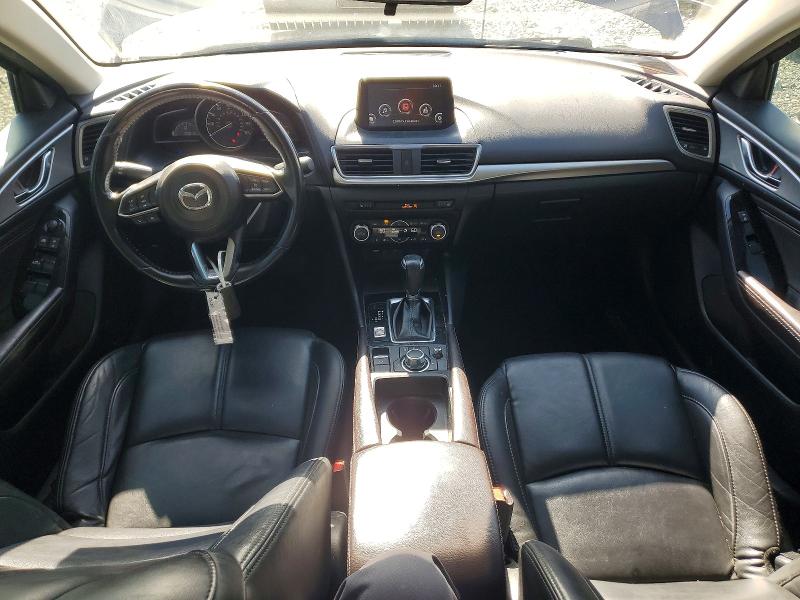 67332326 :رقم المزاد ، 3MZBN1V38JM252142 vin ، 2018 Mazda 3 مزاد بيع