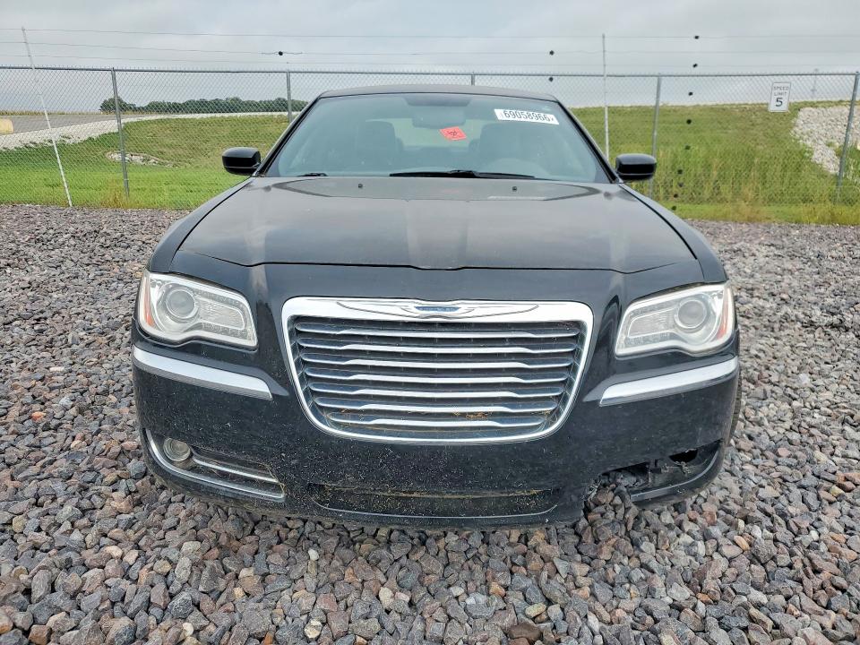69058966 :رقم المزاد ، 2C3CCARG5DH533459 vin ، 2013 Chrysler 300 مزاد بيع