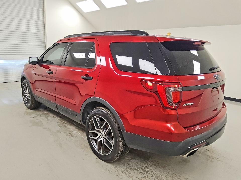 67139906 :رقم المزاد ، 1FM5K8GT3HGD85728 vin ، 2017 Ford Explorer مزاد بيع
