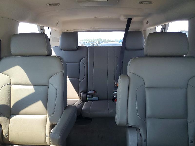 68060386 :رقم المزاد ، 1GNSKHKC4JR405064 vin ، 2018 Chevrolet Suburban مزاد بيع