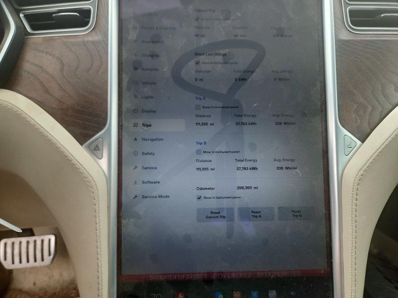 Продажа на аукционе авто 2018 Tesla Model S, vin: 5YJSA1E47JF240558, номер лота: 69358746