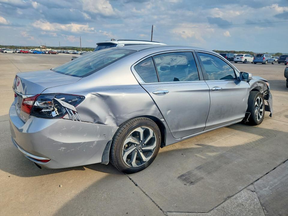 Продаж на аукціоні авто 2016 Honda Accord, vin: 1HGCR2F76GA154351, номер лоту: 70282956