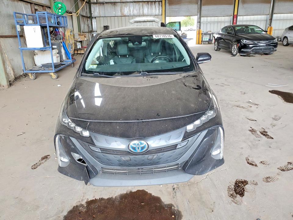 68710516 :رقم المزاد ، JTDKAMFP5M3181473 vin ، 2021 Toyota Prius Prime مزاد بيع
