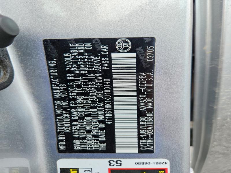 69516576 :رقم المزاد ، 4T1B61HK1KU180440 vin ، 2019 Toyota Camry مزاد بيع