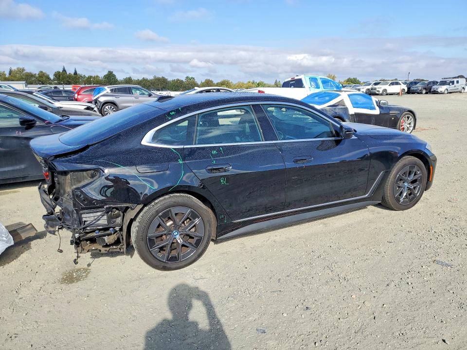 66747096 :رقم المزاد ، WBY43AW08PFP83192 vin ، 2023 Bmw I4 مزاد بيع