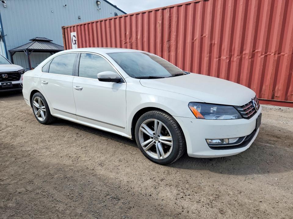 2014 Volkswagen Passat მანქანა იყიდება აუქციონზე, vin: 1VWBN7A30EC120475, აუქციონის ნომერი: 70737586