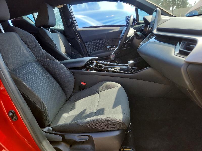 2021 Toyota C-hr მანქანა იყიდება აუქციონზე, vin: JTNKHMBX4M1116526, აუქციონის ნომერი: 68692906