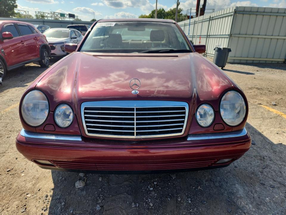 Продаж на аукціоні авто 1999 Mercedes-benz E, vin: WDBJF70H0XA825525, номер лоту: 70077006