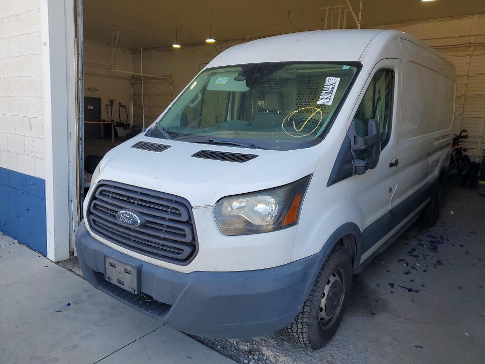 2017 Ford Transit მანქანა იყიდება აუქციონზე, vin: 1FTYR2CG4HKB25614, აუქციონის ნომერი: 69814486
