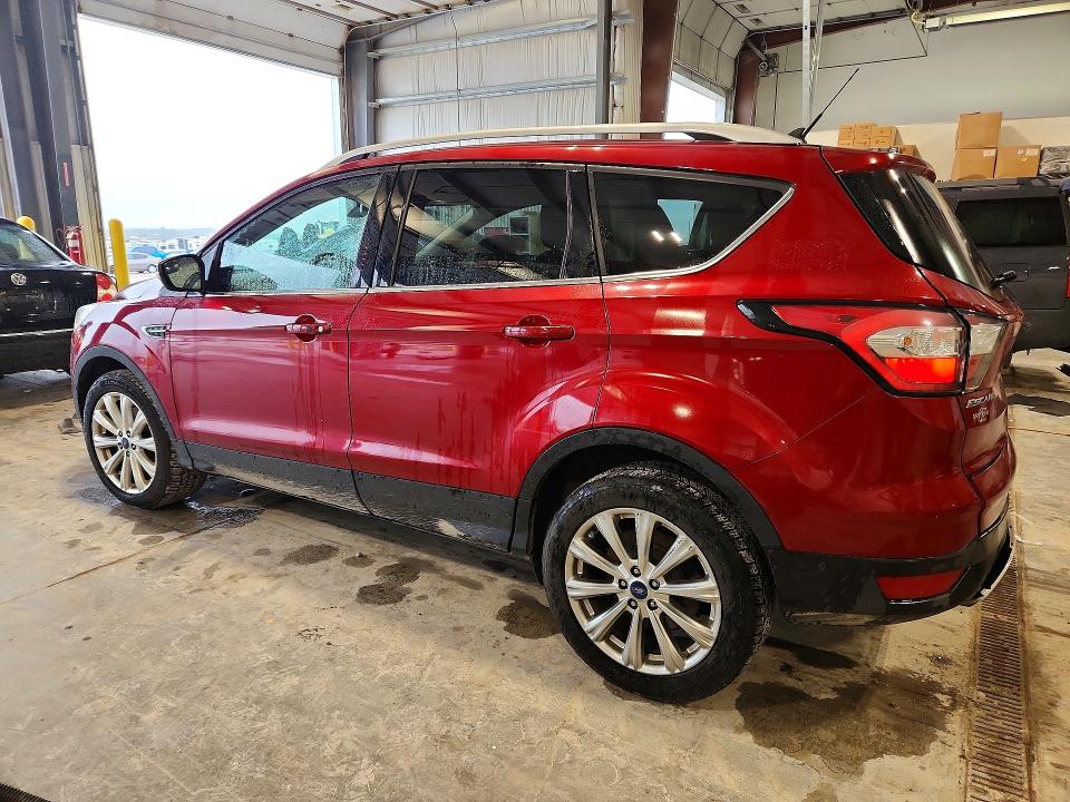 Продажа на аукционе авто 2018 Ford Escape, vin: 1FMCU9J97JUB73880, номер лота: 69015476