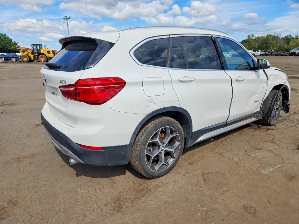 2016 Bmw X1 მანქანა იყიდება აუქციონზე, vin: WBXHT3C33GP881167, აუქციონის ნომერი: 69948076