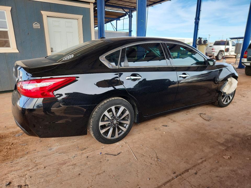 70099746 :رقم المزاد ، 1N4AL3AP9HC284933 vin ، 2017 Nissan Altima مزاد بيع