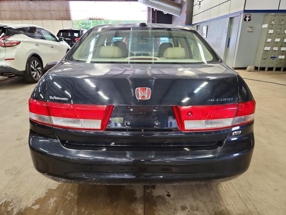 2004 Honda Accord მანქანა იყიდება აუქციონზე, vin: 1HGCM66594A045236, აუქციონის ნომერი: 70888376