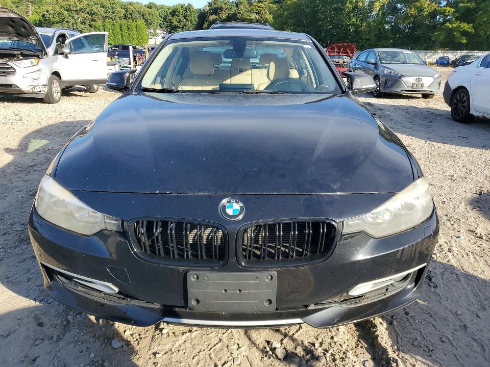 70253746 :رقم المزاد ، WBA3B5C54DF596578 vin ، 2013 Bmw 328 مزاد بيع