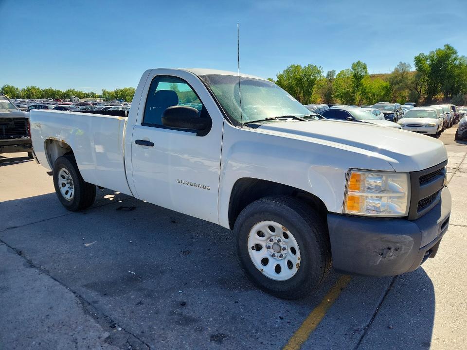 68082346 :رقم المزاد ، 1GCNKPEA9DZ212908 vin ، 2013 Chevrolet Silverado مزاد بيع