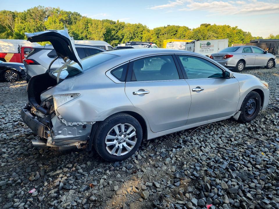 2013 Nissan Altima მანქანა იყიდება აუქციონზე, vin: 1N4AL3AP3DC280418, აუქციონის ნომერი: 67711576