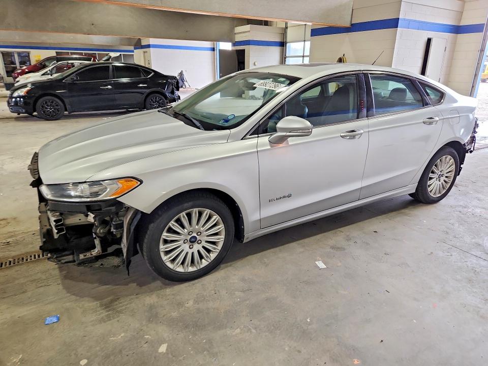 Продаж на аукціоні авто 2013 Ford Fusion, vin: 3FA6P0LU5DR218077, номер лоту: 69927296