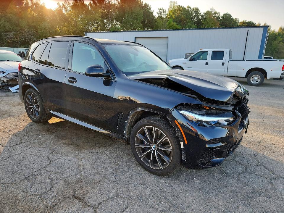 67671626 :رقم المزاد ، 5UXCR6C00P9S04240 vin ، 2023 Bmw X5 مزاد بيع