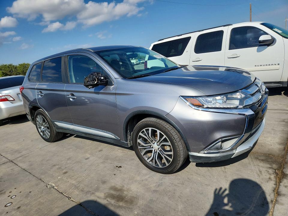 2018 Mitsubishi Outlander მანქანა იყიდება აუქციონზე, vin: JA4AD3A37JJ003941, აუქციონის ნომერი: 67353656