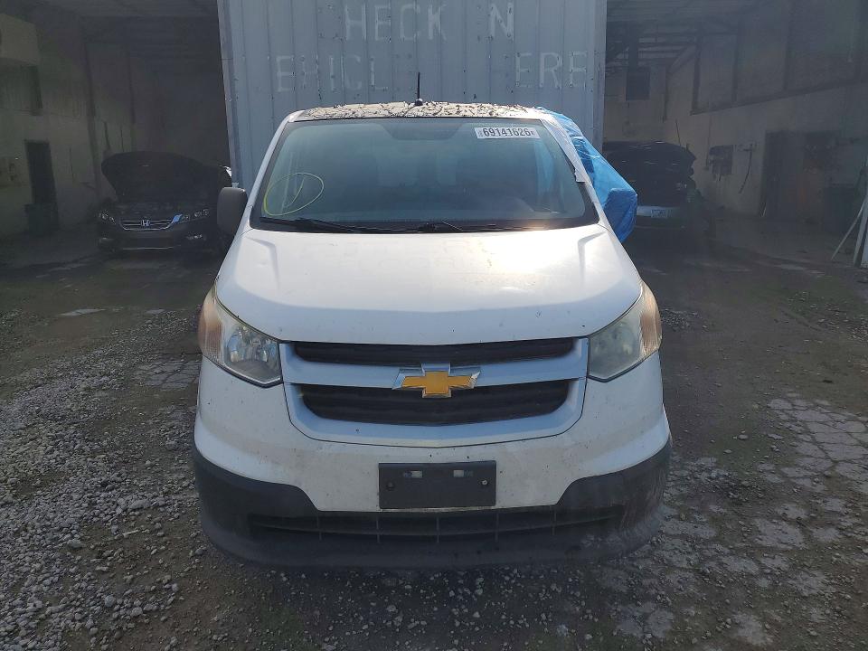 69141626 :رقم المزاد ، 3N63M0ZN0FK725502 vin ، 2015 Chevrolet City Express مزاد بيع