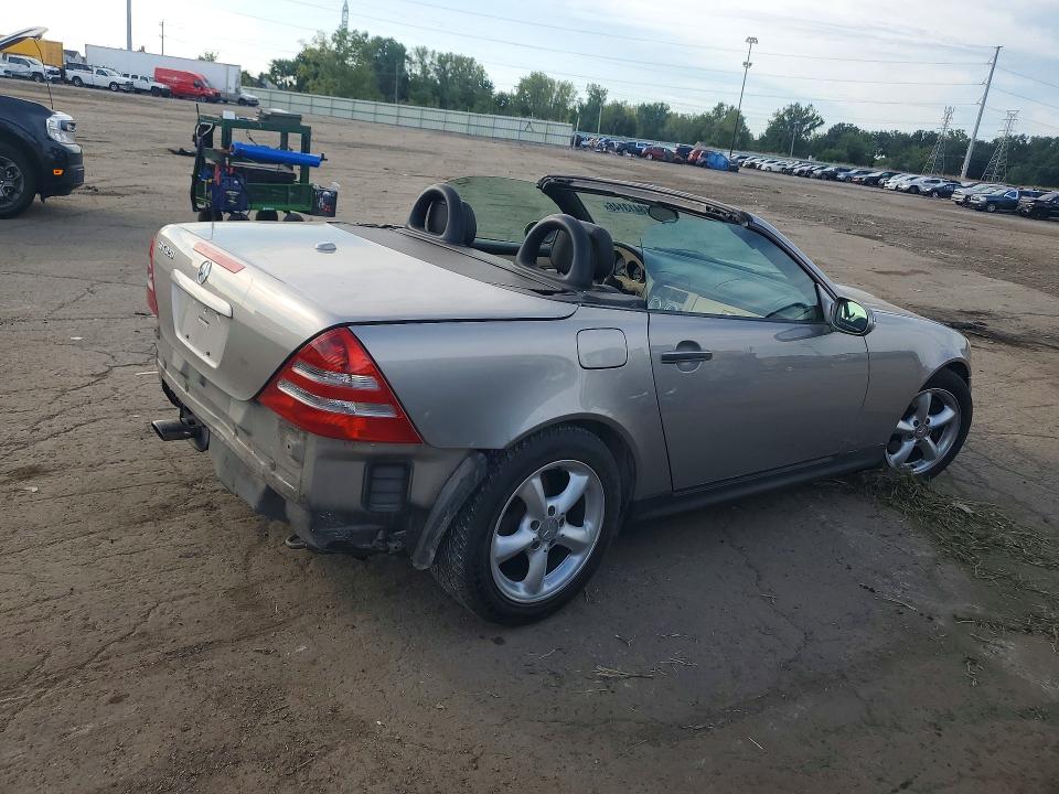 2003 Mercedes-benz Slk მანქანა იყიდება აუქციონზე, vin: WDBKK65F63F286651        , აუქციონის ნომერი: 68413146