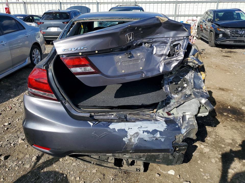 Продажа на аукционе авто 2015 Honda Civic, vin: 19XFB2F88FE245996, номер лота: 67872686