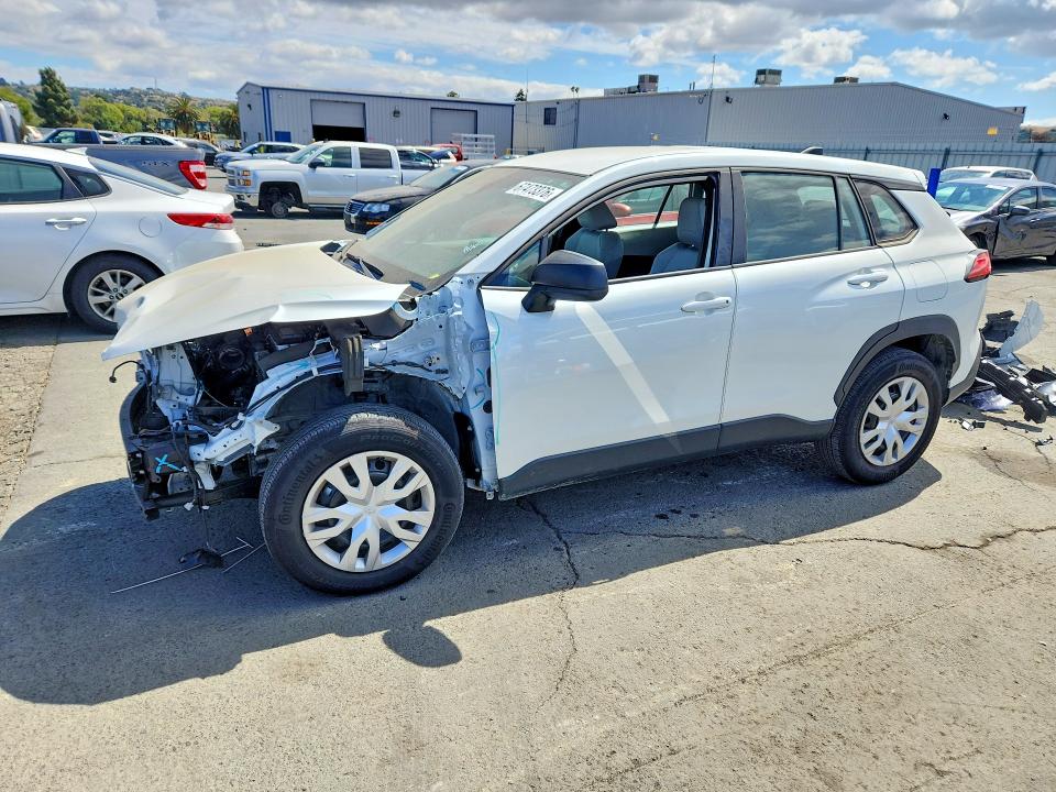 2025 Toyota Corolla Cross მანქანა იყიდება აუქციონზე, vin: 7MUAAAAG1SV131009, აუქციონის ნომერი: 67473376