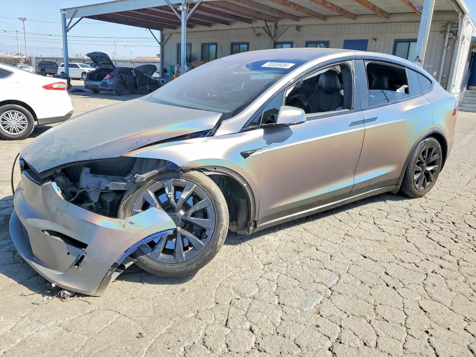Продажа на аукционе авто 2022 Tesla Model X, vin: 7SAXCBE6XNF332327, номер лота: 70335936