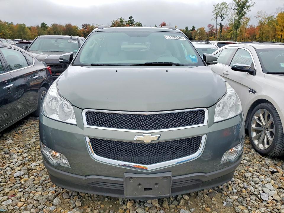 71138326 :رقم المزاد ، 1GNKVJED4BJ180762 vin ، 2011 Chevrolet Traverse مزاد بيع