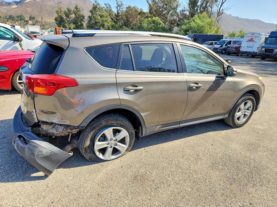 69152636 :رقم المزاد ، JTMRFREV0DD043430 vin ، 2013 Toyota Rav4 مزاد بيع