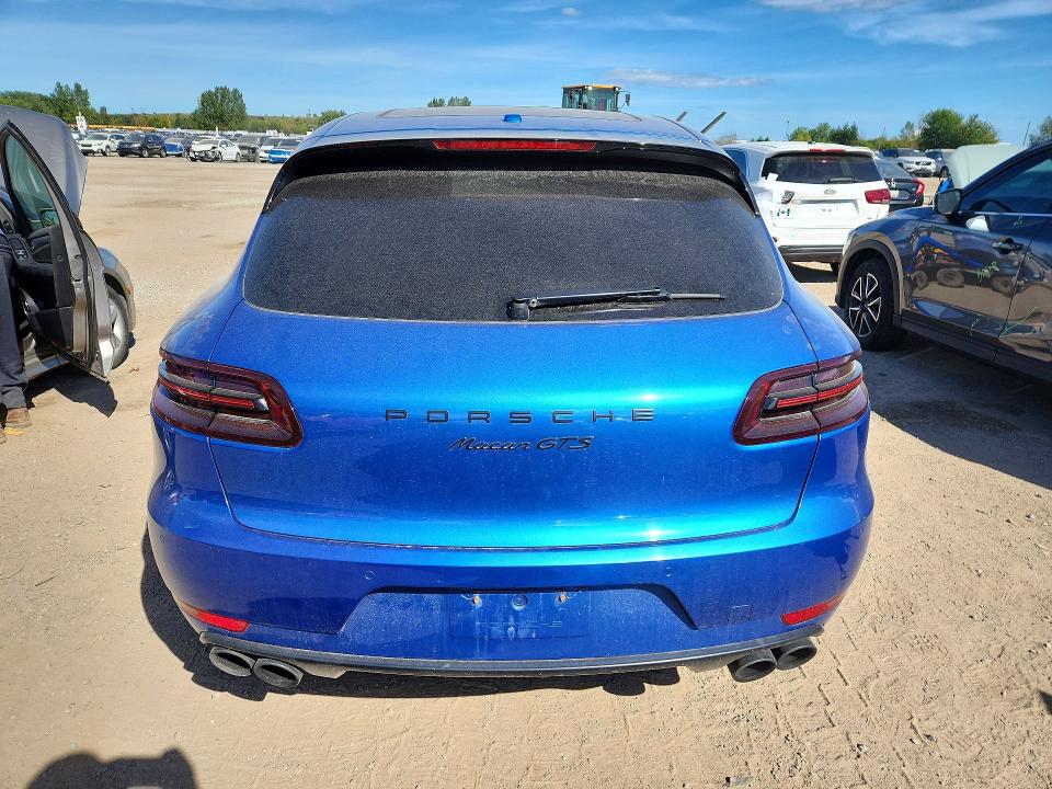 Auction sale of the 2018 Porsche Macan, vin: WP1AG2A51JLB63311, lot number: 68896356
