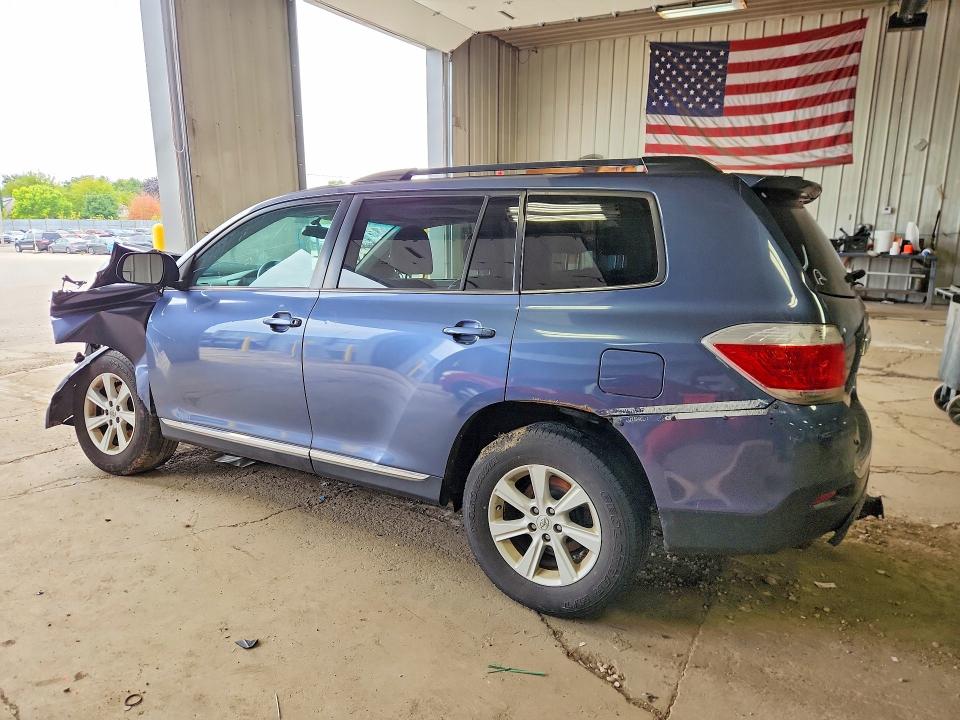 2012 Toyota Highlander მანქანა იყიდება აუქციონზე, vin: 5TDBK3EH3CS128236, აუქციონის ნომერი: 70226976