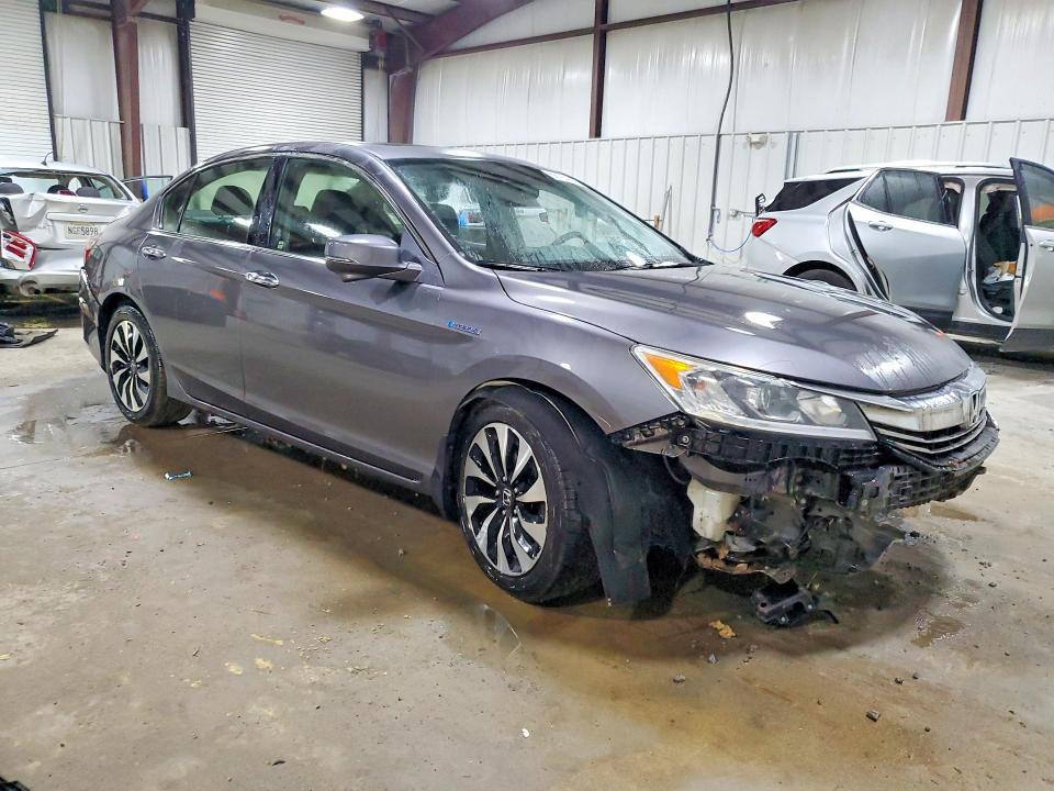 Продаж на аукціоні авто 2017 Honda Accord, vin: JHMCR6F51HC011509, номер лоту: 68787996