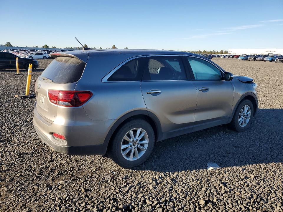 70523536 :رقم المزاد ، 5XYPGDA5XKG456161 vin ، 2019 Kia Sorento مزاد بيع