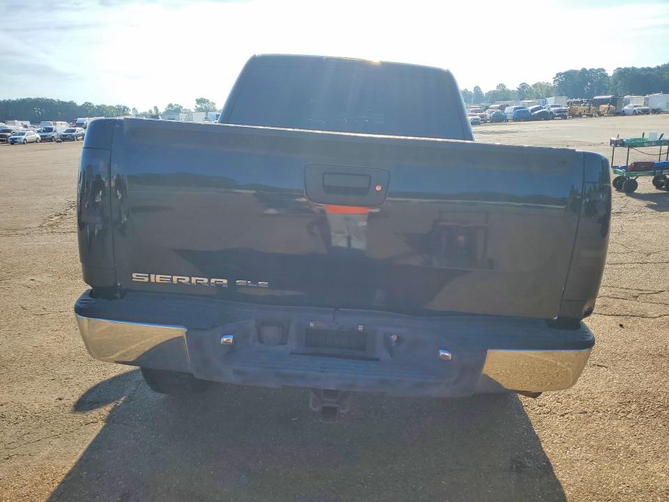 67329746 :رقم المزاد ، 3GTP1VE08BG270884 vin ، 2011 Gmc Sierra مزاد بيع