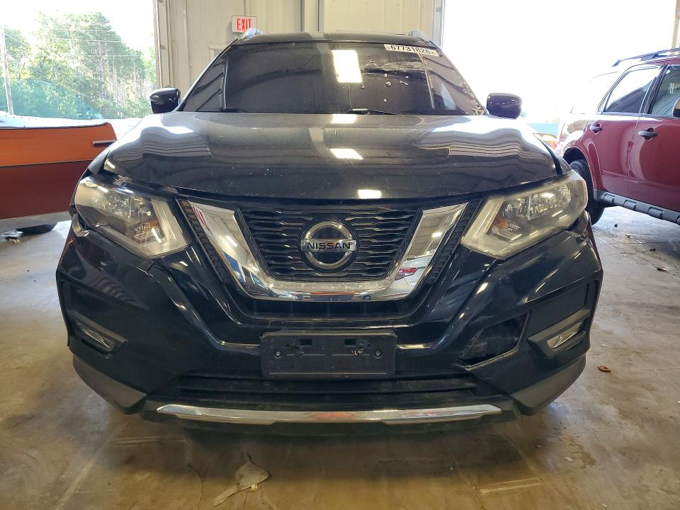 Продаж на аукціоні авто 2017 Nissan Rogue, vin: KNMAT2MV5HP591619, номер лоту: 67731826