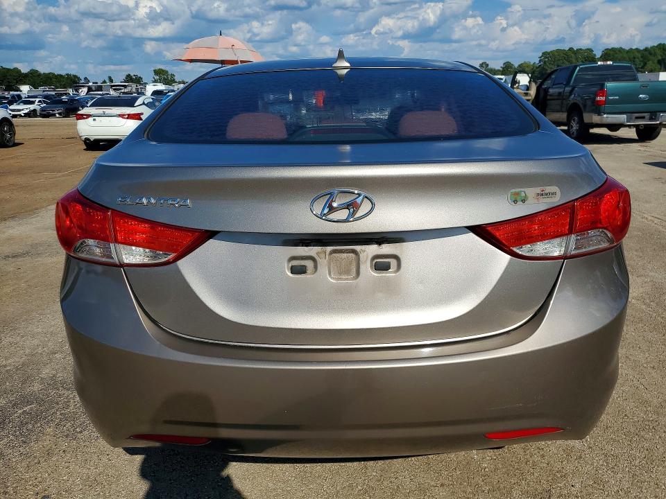 67905056 :رقم المزاد ، 5NPDH4AE5DH372969 vin ، 2013 Hyundai Elantra مزاد بيع