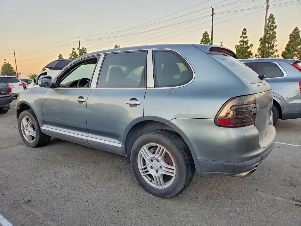 2004 Porsche Cayenne მანქანა იყიდება აუქციონზე, vin: WP1AA29P14LA24498, აუქციონის ნომერი: 67400556