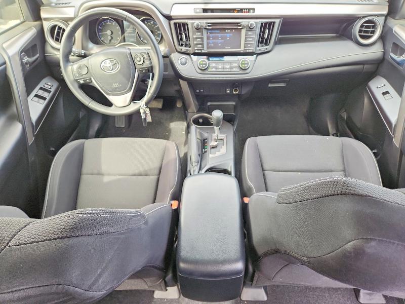 2018 Toyota Rav4 მანქანა იყიდება აუქციონზე, vin: JTMRFREV6JJ720297, აუქციონის ნომერი: 65663926