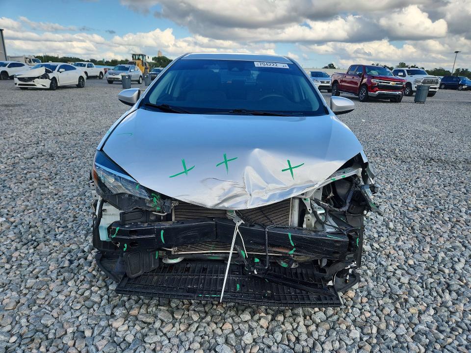 70422276 :رقم المزاد ، 2T1BURHE8KC197428 vin ، 2019 Toyota Corolla مزاد بيع