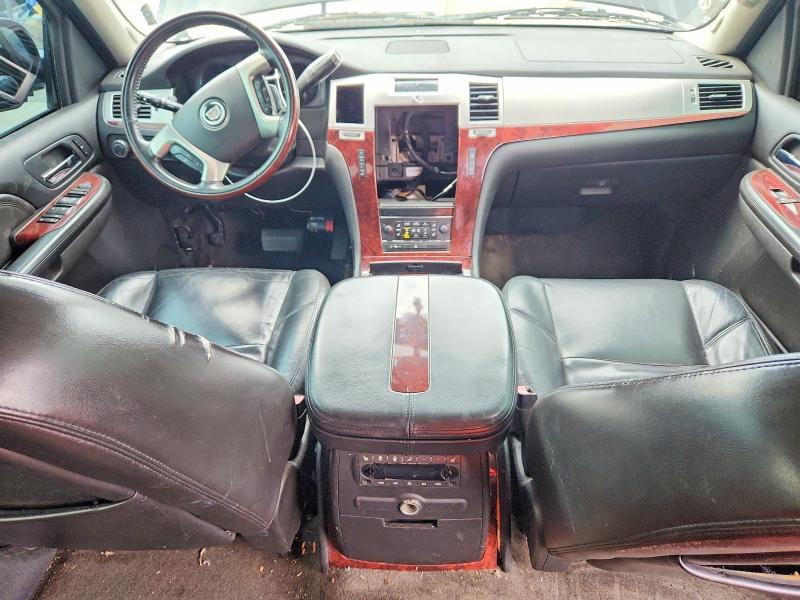 70370796 :رقم المزاد ، 1GYFK638X7R296900 vin ، 2007 Cadillac Escalade مزاد بيع