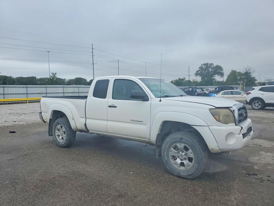 Продажа на аукционе авто 2008 Toyota Tacoma, vin: 5TEUU42N28Z532366, номер лота: 68794456